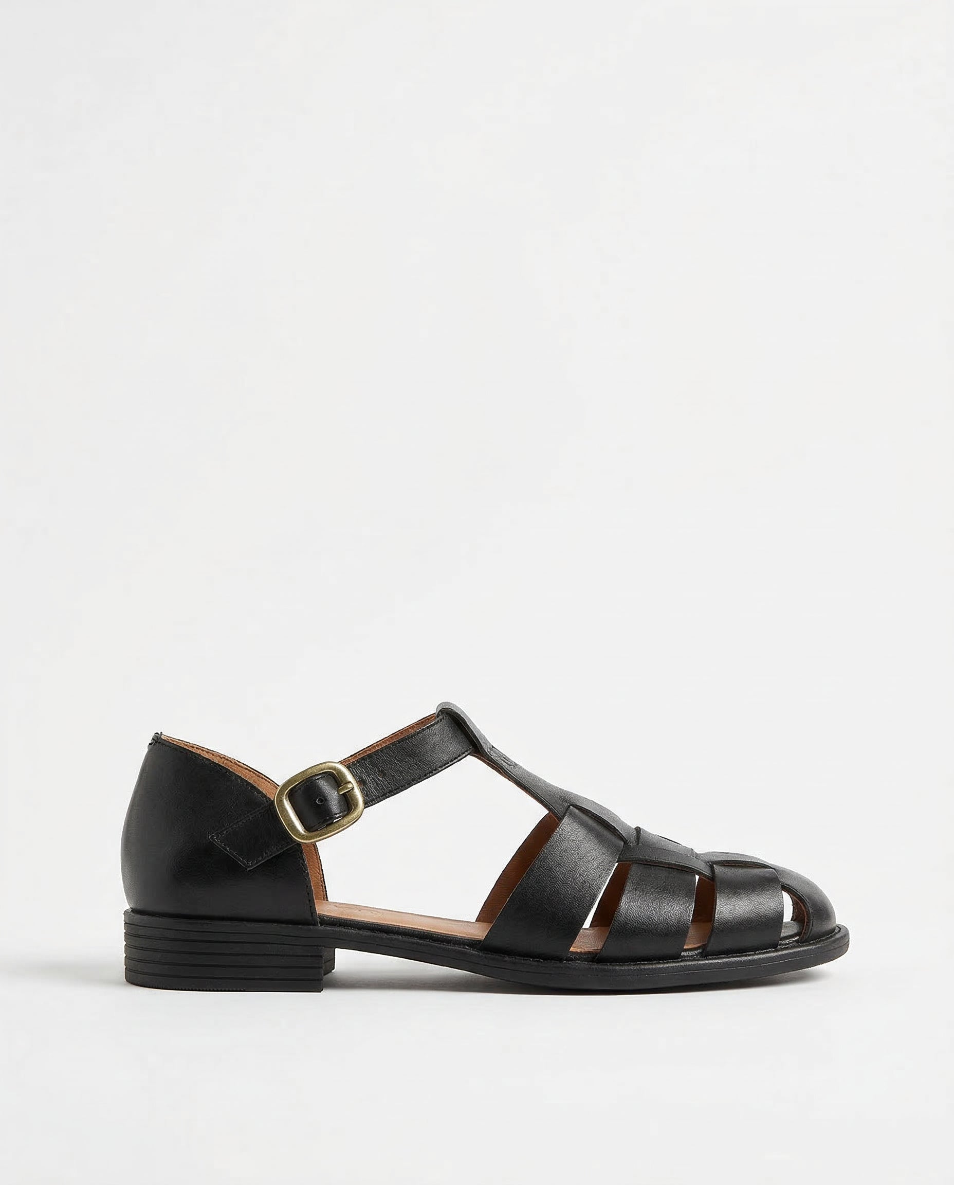 Black / 10