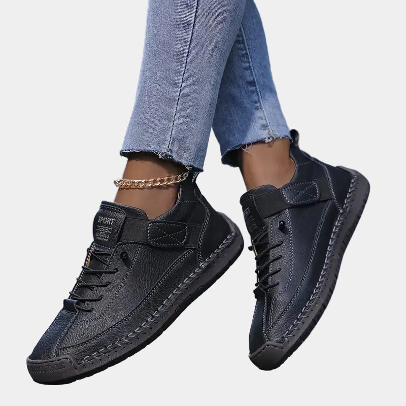 Black / 12