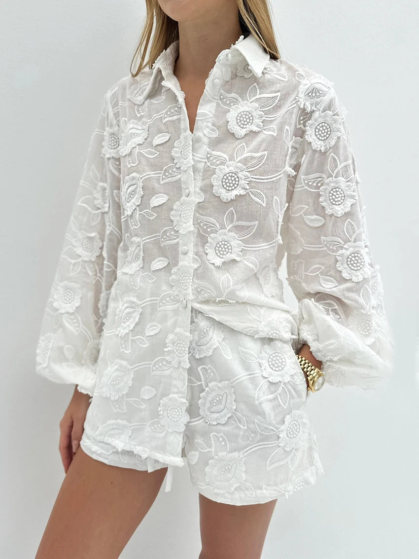 White / XL