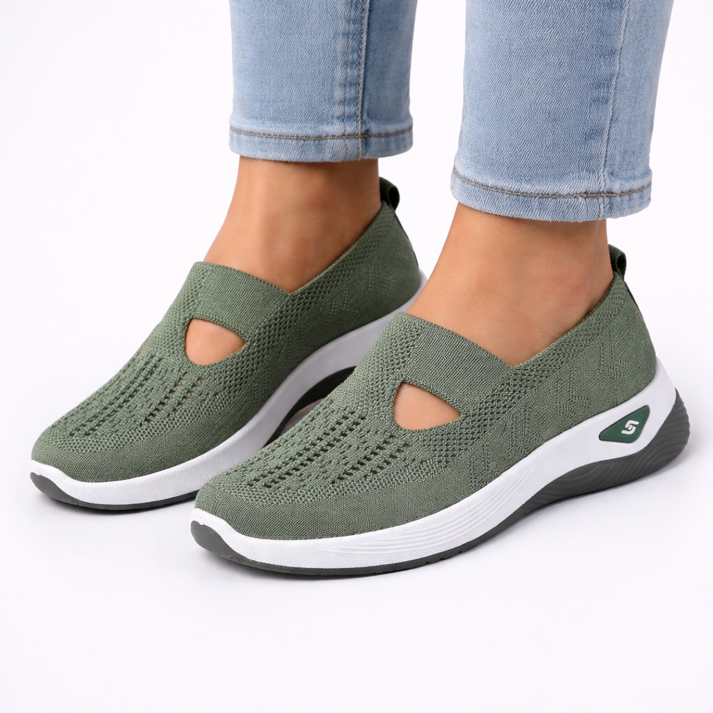 Green / US 10.5 | EU 43